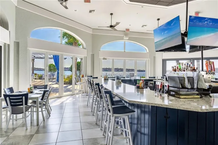 Captains Club Restaurant and Bar