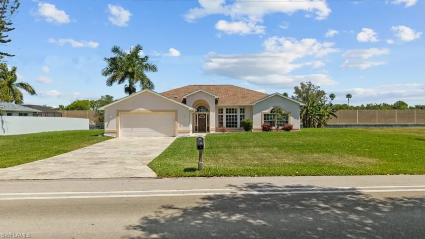 2429 Everest Pkwy, Cape Coral, Florida 33904