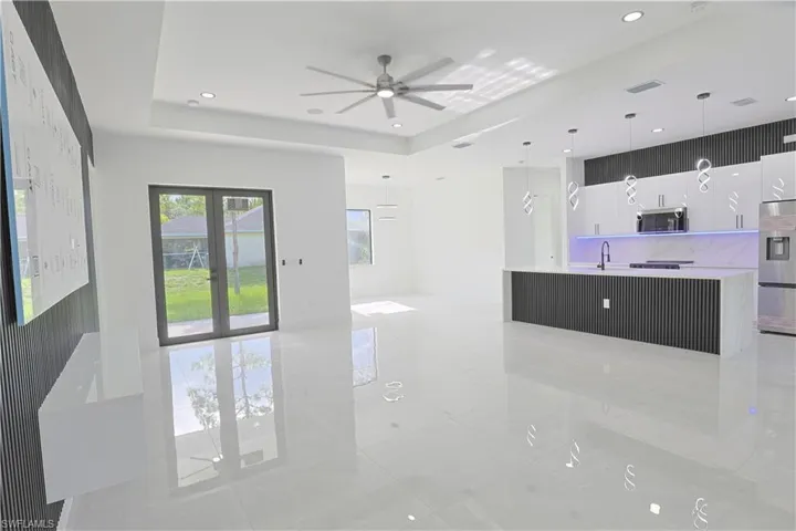 1803 Venice Ave N, Lehigh Acres, Florida 33971