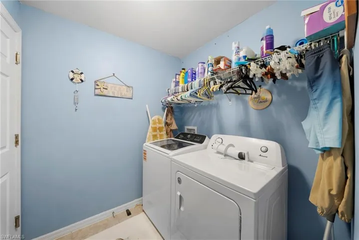 724 Evening Shade Ln, Lehigh Acres, Florida 33974