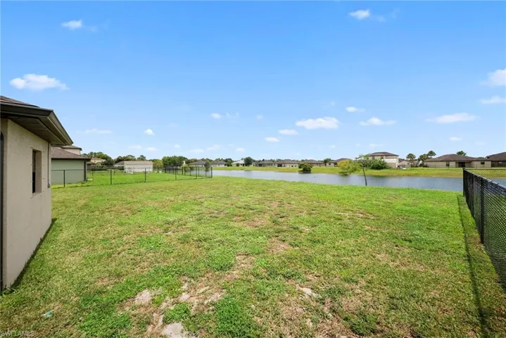 724 Evening Shade Ln, Lehigh Acres, Florida 33974