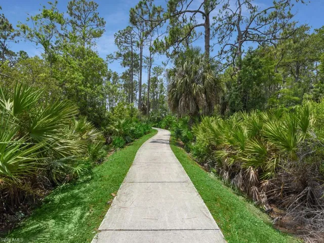 Walking trail
