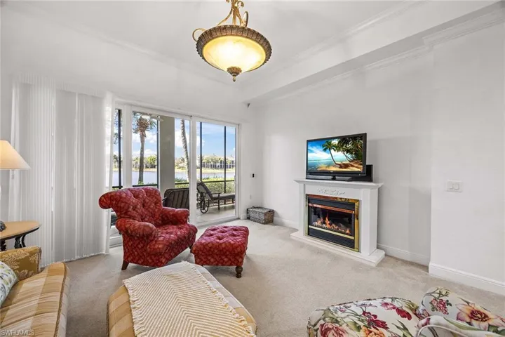 9255  Museo  CIR, Naples, FL 34114