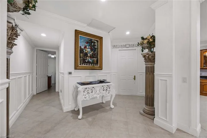 9255  Museo  CIR, Naples, FL 34114