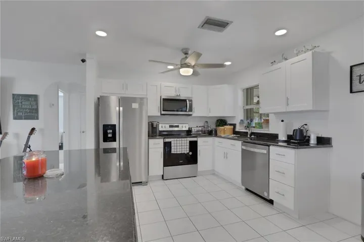 12213 De Moya Dr, Fort Myers, Florida 33905
