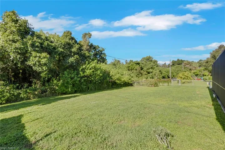 12213 De Moya Dr, Fort Myers, Florida 33905