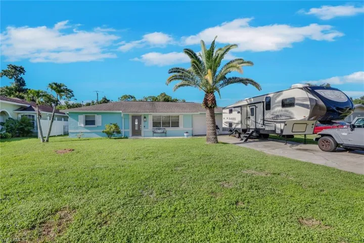 12213 De Moya Dr, Fort Myers, Florida 33905