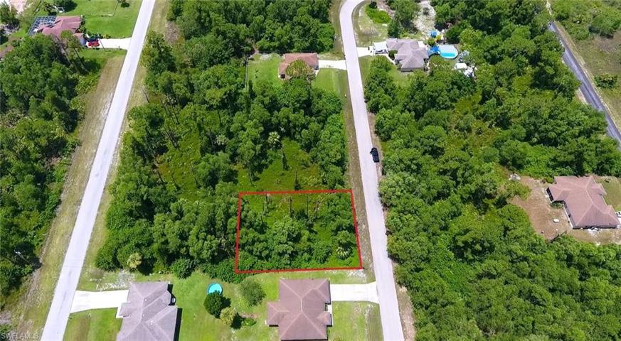 363  Selkirk  AVE, LEHIGH ACRES, FL 33974