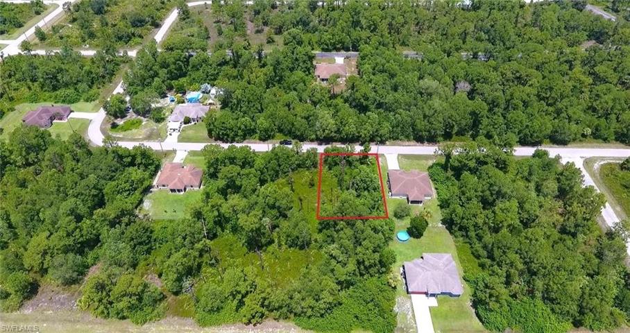 363  Selkirk  AVE, LEHIGH ACRES, FL 33974