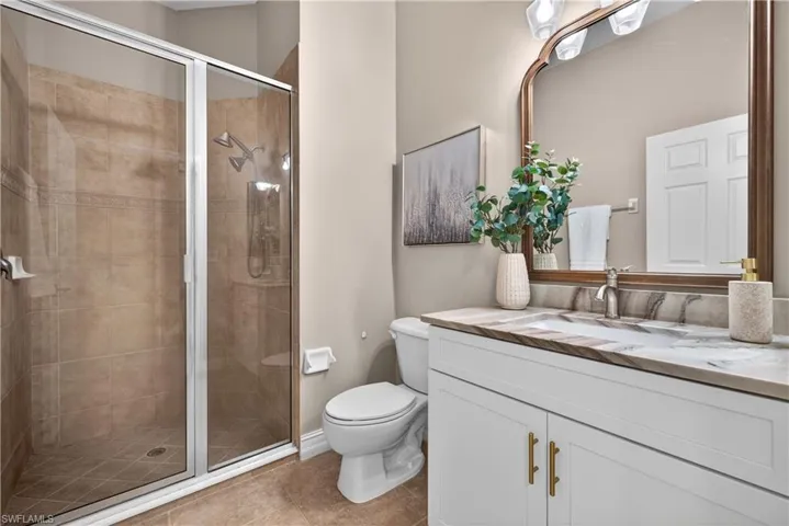 Guest Bath 2