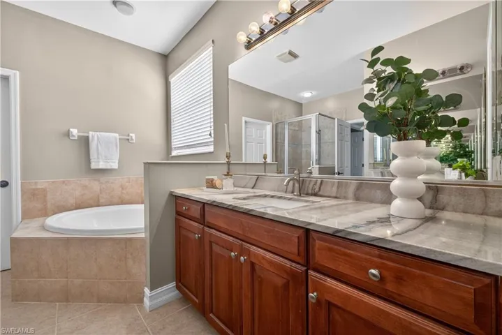 12587 Stone Tower Loop, Fort Myers, Florida 33913