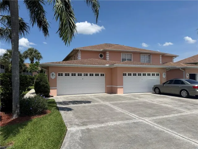 20068 Lake Vista Cir N 2c, Lehigh Acres, Florida 33936