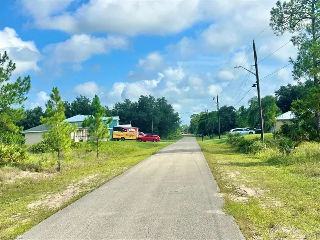 1509 Clayton Ave, Lehigh Acres, Florida 33972