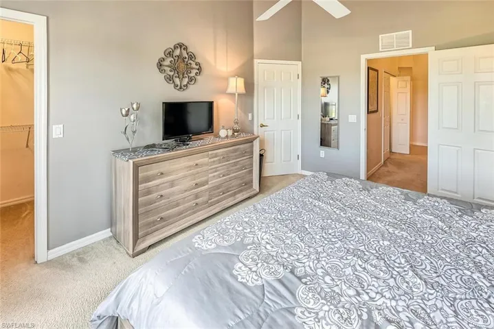 1080 Hampton Cir, Naples, Florida 34105