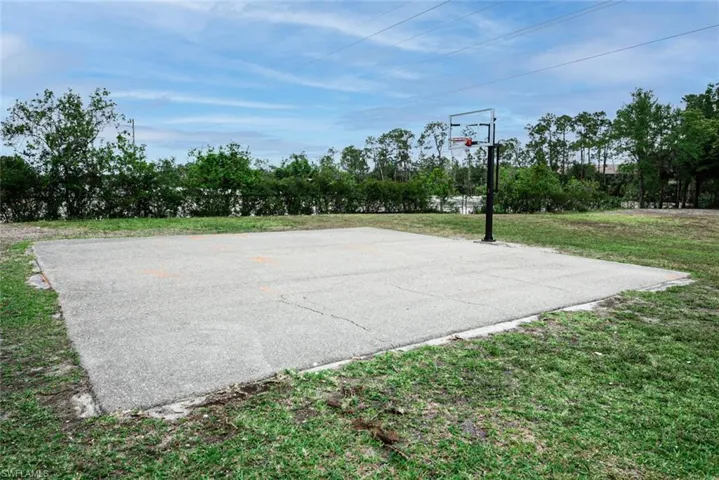 1080 Hampton Cir, Naples, Florida 34105