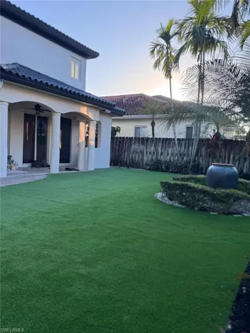 Fenced yard artificial astro-turf
