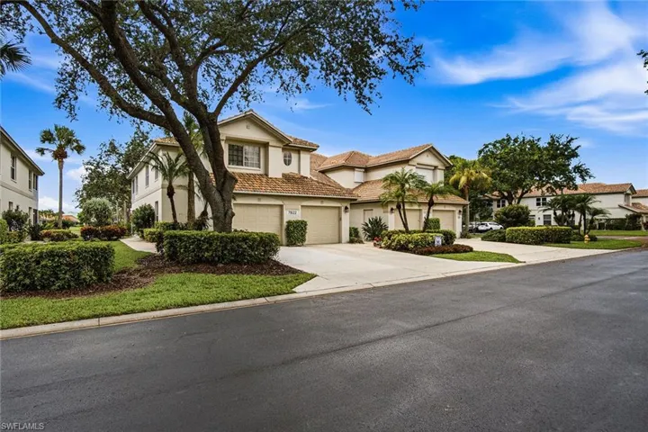 7822 Gardner Dr 101, Naples, Florida 34109