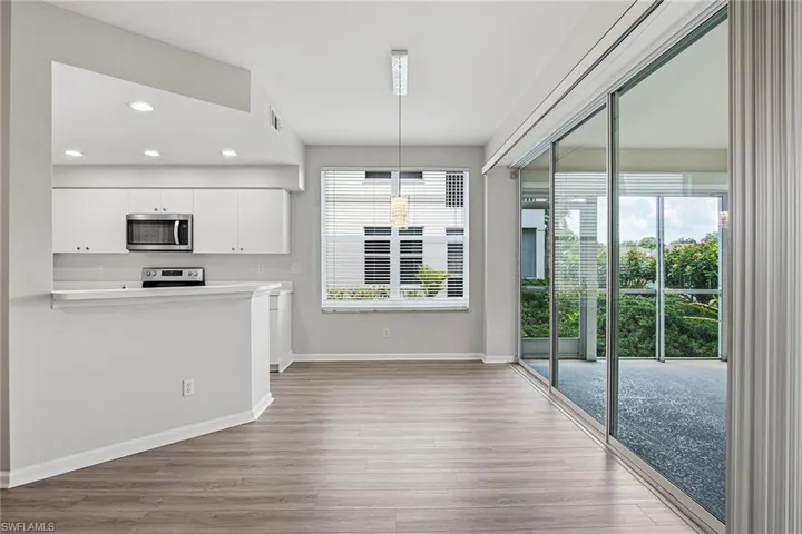 7822 Gardner Dr 101, Naples, Florida 34109