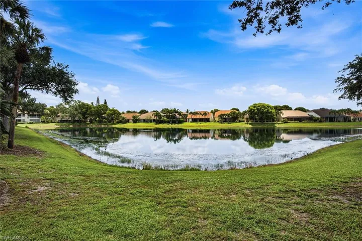 7822 Gardner Dr 101, Naples, Florida 34109