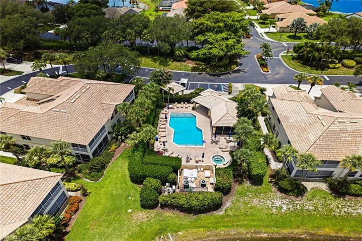 7822 Gardner Dr 101, Naples, Florida 34109