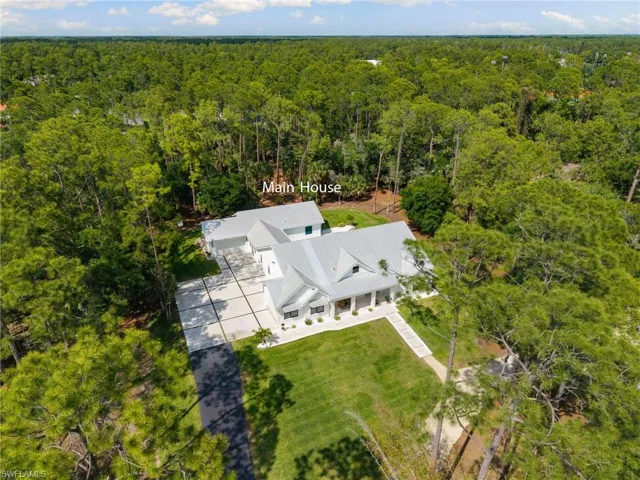 3475 3rd Ave Sw, Naples, Florida 34117