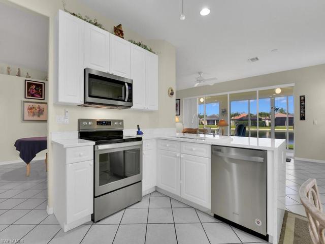 Kitchen w/ Waterfall Countertop