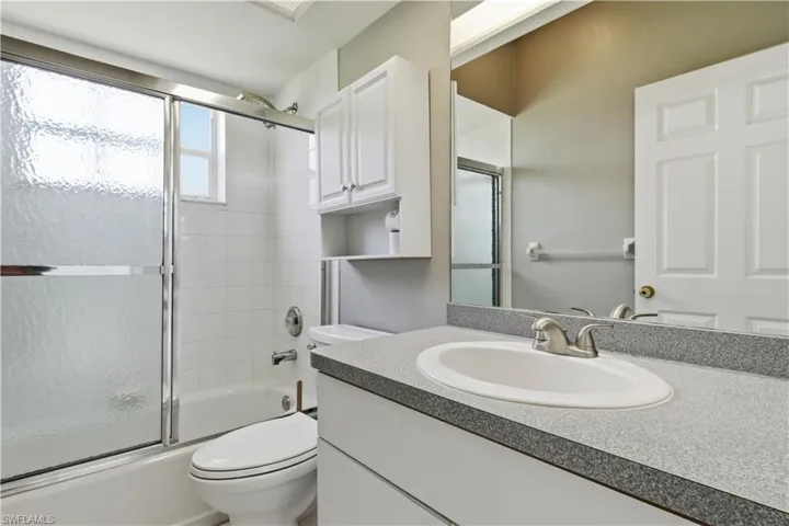 318 Se 21st St, Cape Coral, Florida 33990