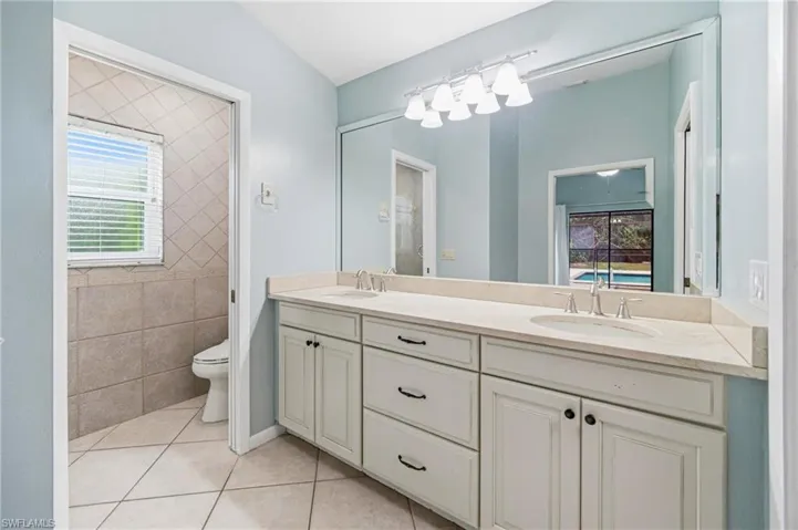 6819 Plantation Manor Loop, Fort Myers, Florida 33966