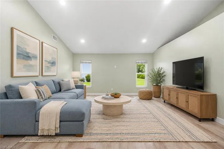 6819 Plantation Manor Loop, Fort Myers, Florida 33966