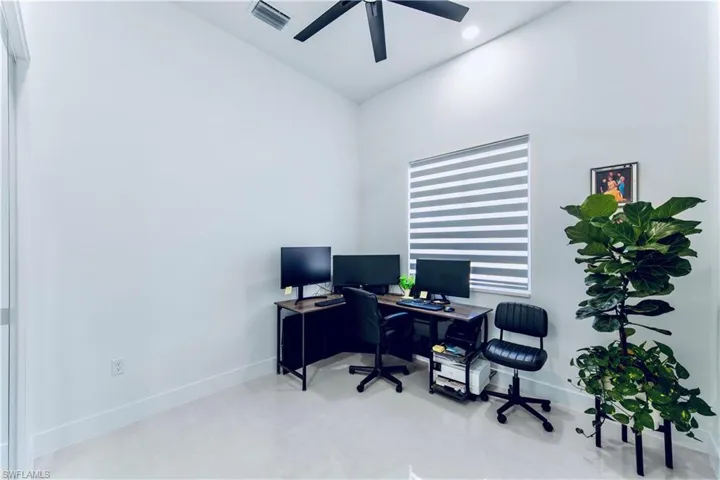 520 Cortez Ave, Lehigh Acres, Florida 33972