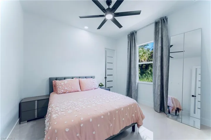 520 Cortez Ave, Lehigh Acres, Florida 33972