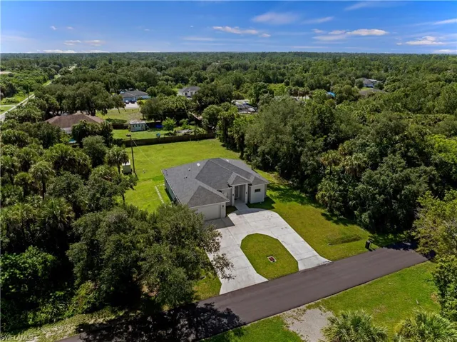 520 Cortez Ave, Lehigh Acres, Florida 33972