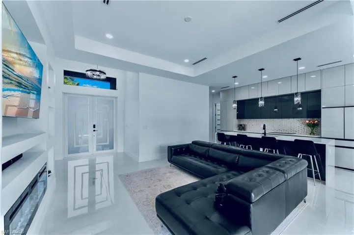 520 Cortez Ave, Lehigh Acres, Florida 33972