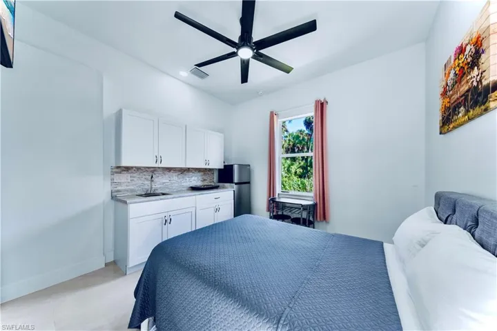 520 Cortez Ave, Lehigh Acres, Florida 33972