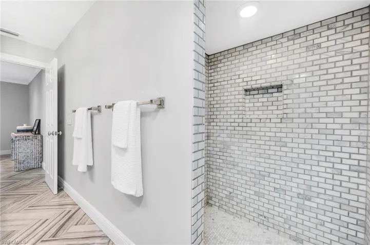 1966 Imperial Golf Course Blvd, Naples, Florida 34110