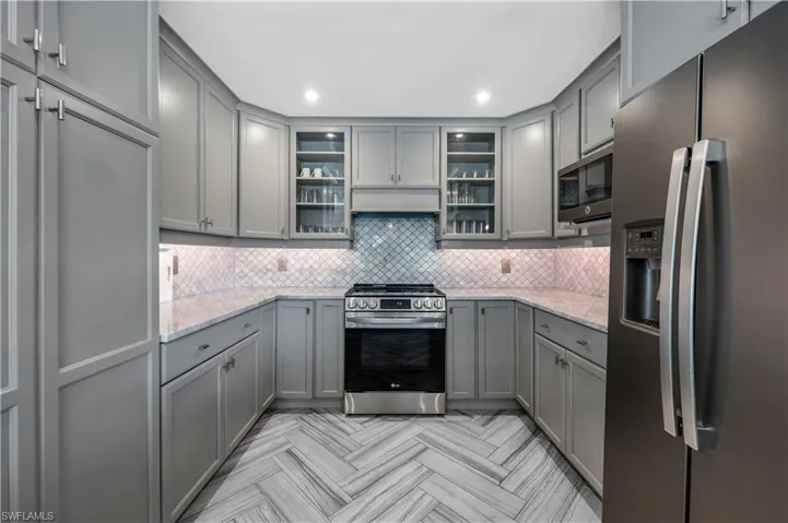 1966 Imperial Golf Course Blvd, Naples, Florida 34110