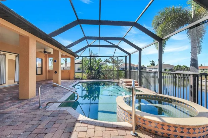 2832 Sw 17th Ave, Cape Coral, Florida 33914
