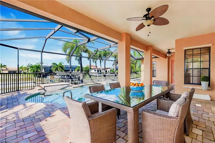 2832 Sw 17th Ave, Cape Coral, Florida 33914