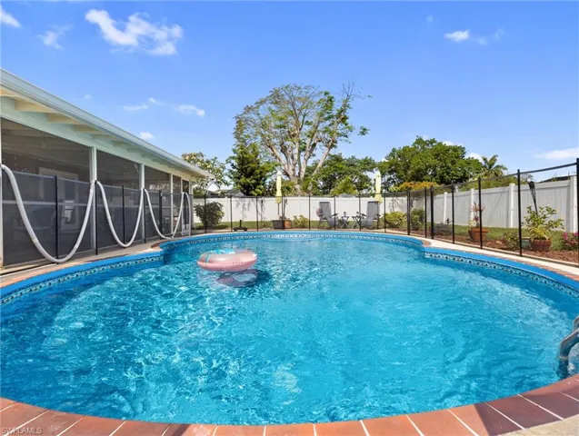 1685 N Hermitage Rd, Fort Myers, Florida 33919