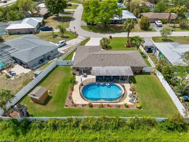 1685 N Hermitage Rd, Fort Myers, Florida 33919