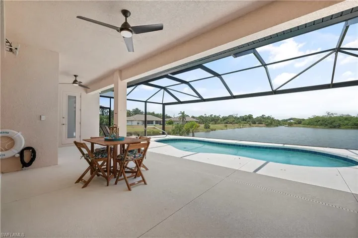476  Sweetwater  DR, Rotonda West, FL 33947