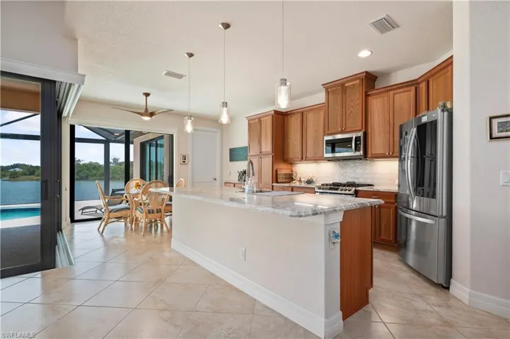 476  Sweetwater  DR, Rotonda West, FL 33947