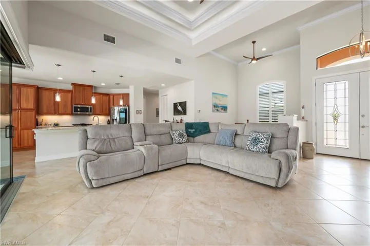 476  Sweetwater  DR, Rotonda West, FL 33947
