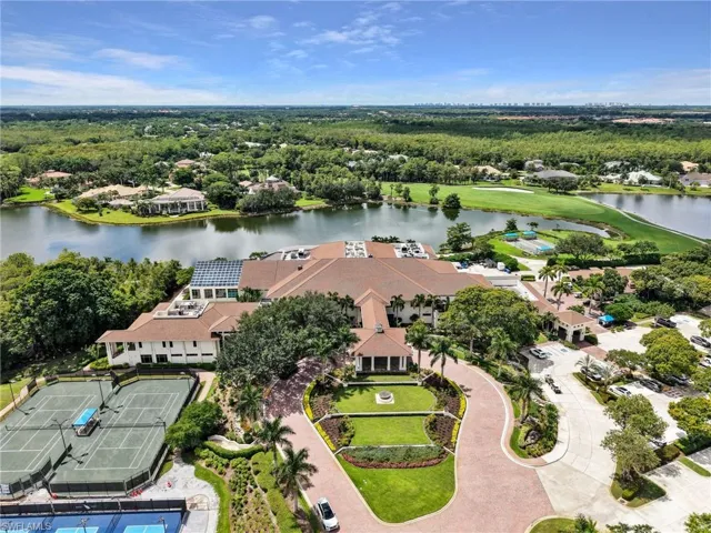 6536 Highcroft Dr, Naples, Florida 34119