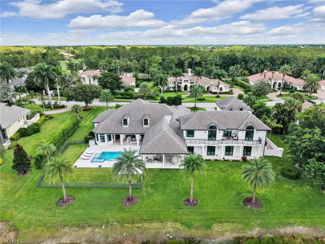 6536 Highcroft Dr, Naples, Florida 34119