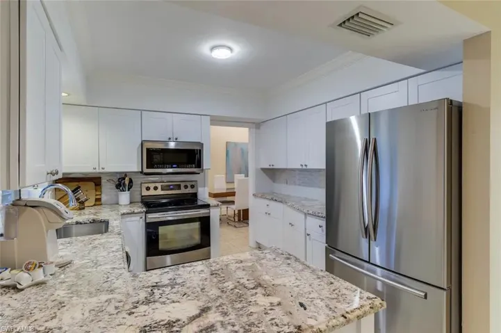 585 108th Ave N, Naples Fl 34108