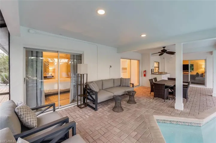 585 108th Ave N, Naples Fl 34108