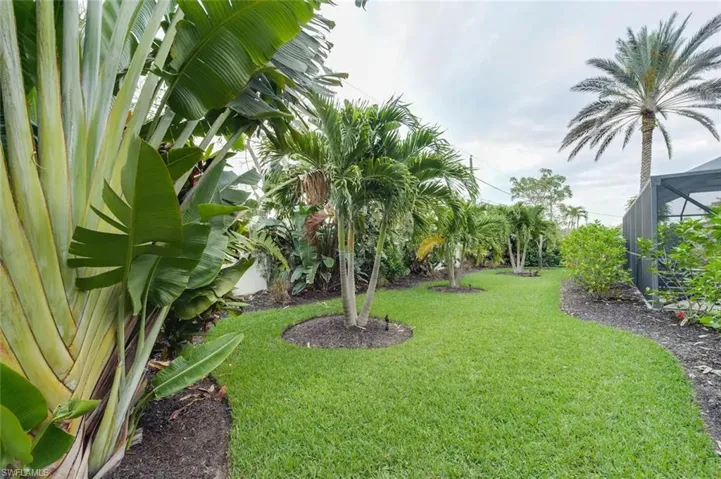 585 108th Ave N, Naples Fl 34108