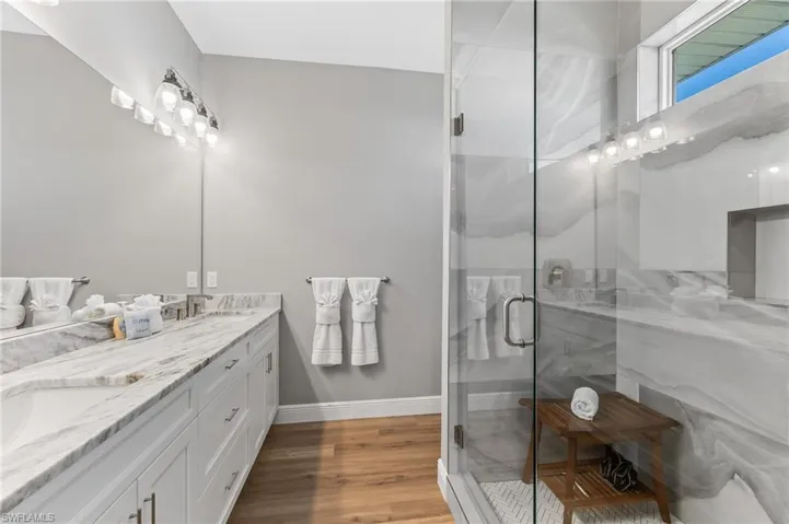 5809 Lauder St, Fort Myers Beach, Florida 33931
