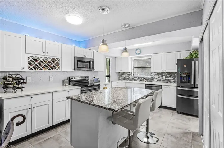 27099 Holly Ln, Bonita Springs, Florida 34135